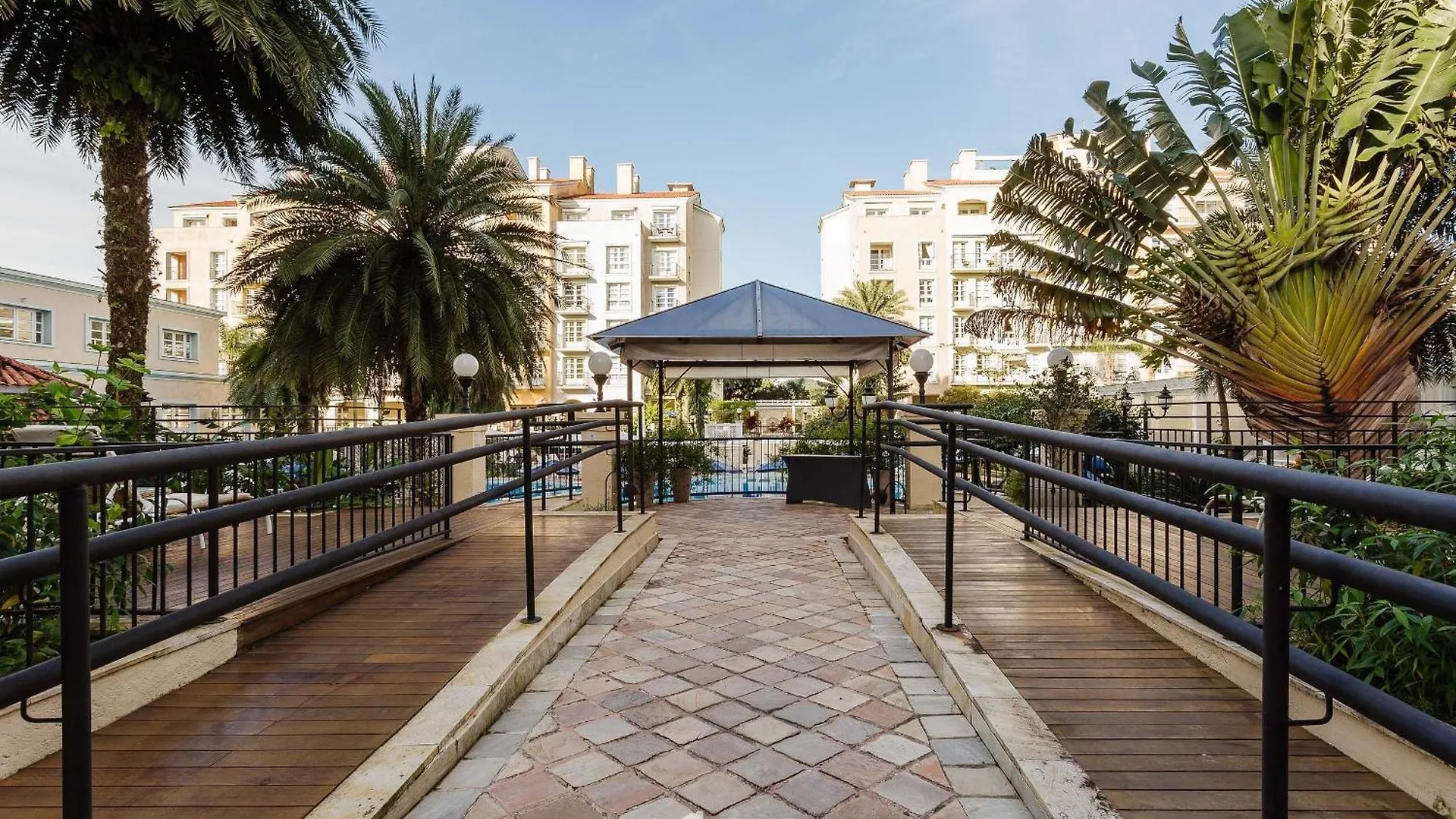 Ośrodek wypoczynkowy Studio Dentro De Hotel - Seazone Ilcjr Florianópolis